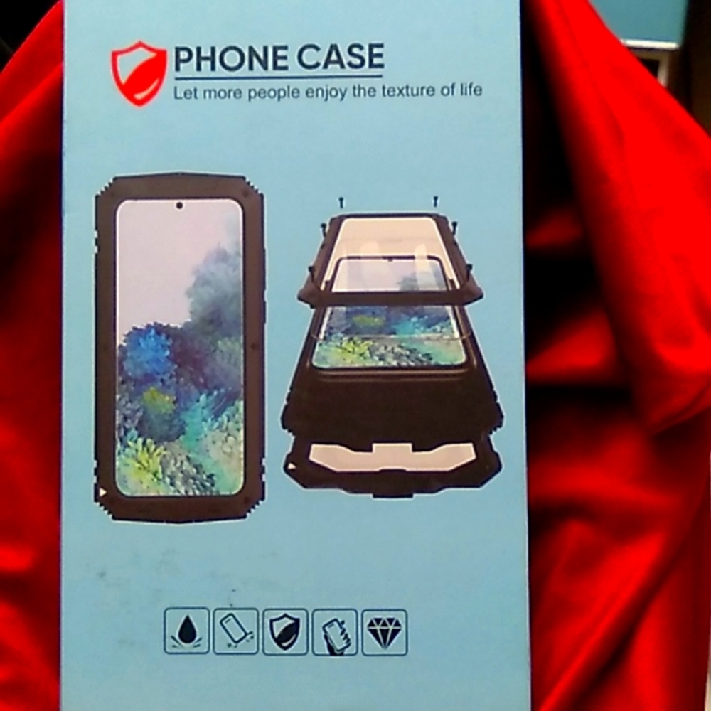 Iphone 13pro case red